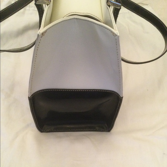 Kate spade colorblock black/white patent leather handbag. - Picture 10 of 12
